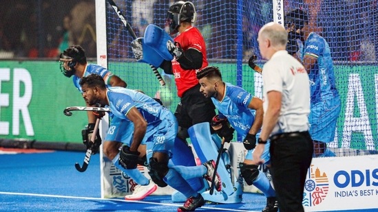 India had a mountain to climb if they wanted to earn the top spot in Pool D.(Hockey India Twitter)