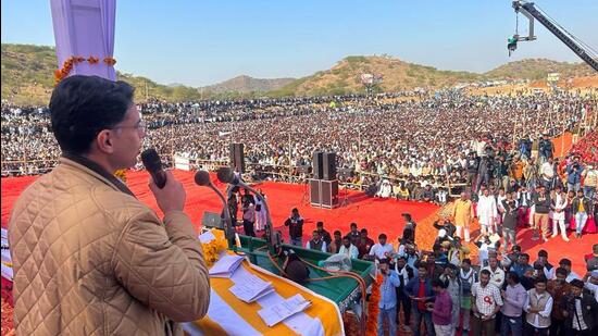 Congress leader Sachin Pilot addresses Kisan Sammelan in Jhunjhunu, Rajasthan on Wednesday. (PTI)