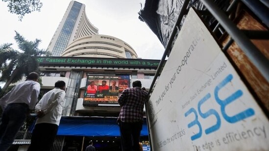 Markets end in red: Sensex down 187 points at 60,858, Nifty at 18,107(REUTERS)