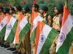 It is advised that the National Flag made of paper should be waved by the public on occasions of important national, cultural and sports events. 