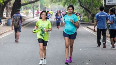Dr Erika Patel (R).