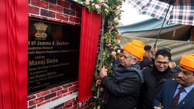 Jammu and Kashmir lieutenant governor Manoj Sinha lays the foundation stone the housing project in Srinagar on Friday. (ANI) Jammu and Kashmir lieutenant governor Manoj Sinha lays the foundation stone the housing project in Srinagar on Friday. (ANI)