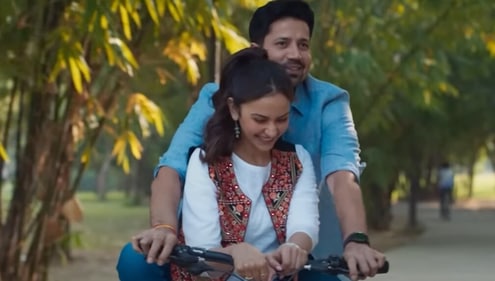 Sumeet Vyas and Rakul Preet Singh in Chhatriwali. Sumeet Vyas and Rakul Preet Singh in Chhatriwali.