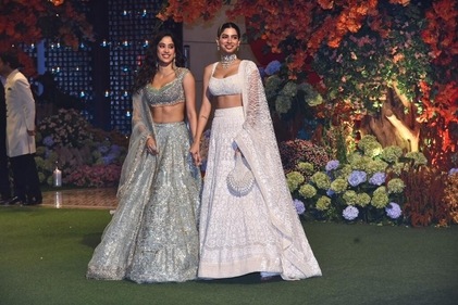 Janhvi Kapoor with Khushi Kapoor. Janhvi Kapoor with Khushi Kapoor.