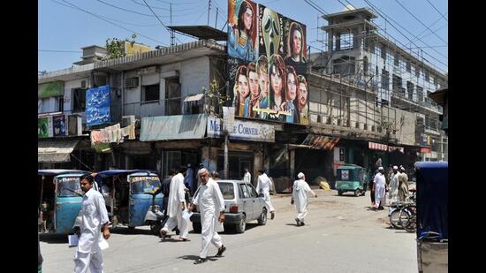 A street in Peshawar, Pakistan (Shutterstock)