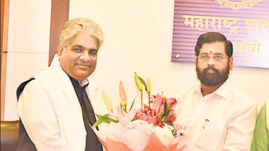 Chief minister Eknath Shinde with Union minister for environment, forest and climate change Bhupendra Yadav. (HT Photo)