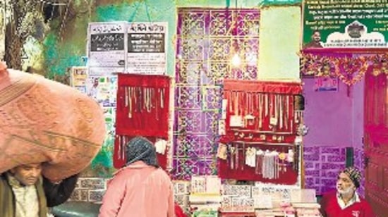 Usman—everybody calls him Naushe Bhai—is a merchant of artificial jewellery in Old Delhi’s Chitli Qabar Chowk Usman—everybody calls him Naushe Bhai—is a merchant of artificial jewellery in Old Delhi’s Chitli Qabar Chowk