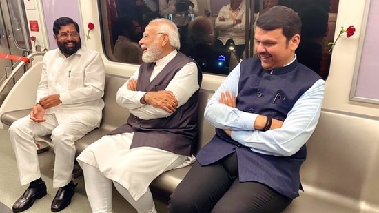 PM Modi travelled on the Metro with Eknath Shinde and Devendra Fadnavis.(Twitter)
