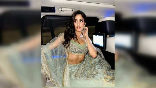 Janhvi Kapoor recently dropped a series of snaps on her Instagram handle which features the actor in a gorgeous contemporary lehenga. (Instagram/@janhvikapoor)