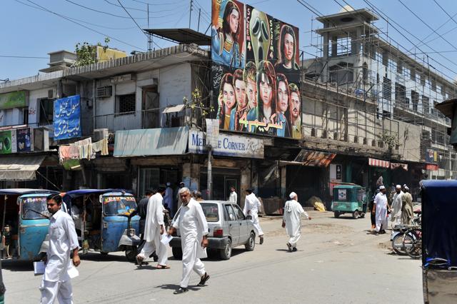 A street in Peshawar, Pakistan (Shutterstock) A street in Peshawar, Pakistan (Shutterstock)