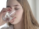 Apart from how much water we drink, Ayurveda also has recommendations on the right temperature of the water depending upon our current requirement(Pexels) Apart from how much water we drink, Ayurveda also has recommendations on the right temperature of the water depending upon our current requirement(Pexels)