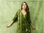 Karisma Kapoor is a vision to behold in a green anarkali Karisma Kapoor is a vision to behold in a green anarkali
