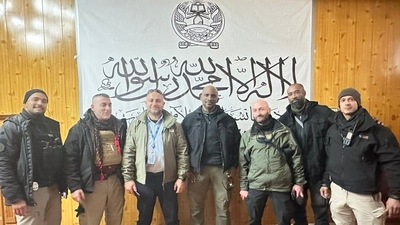 UN apologises for photo of its personnel in front of Taliban flag. (Twitter) UN apologises for photo of its personnel in front of Taliban flag. (Twitter)