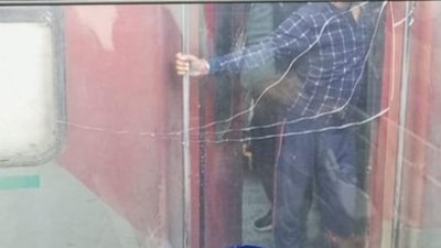 One windowpane of coach number C-6 was shattered in the incident. (Twitter) One windowpane of coach number C-6 was shattered in the incident. (Twitter)