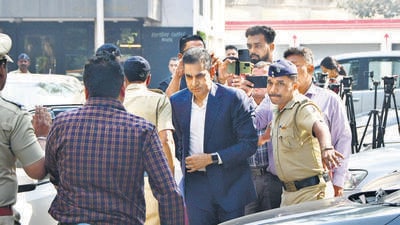 Iqbal Singh Chahal who was at the ED office for four hours said he had clarified to the ED that the BMC does not have an investigation wing and does not verify documents annexed to bids submitted by parties, unless there are specific complaints of wrongdoings. He said he had separately told the Mumbai police to take appropriate action if they find that forged documents had been submitted for securing the contract. (Bhushan Koyande/HT Photo)