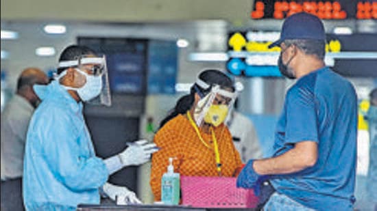 Pune airport authorities are utilising a portion of the international security hold area for peak hours while two additional X-ray machines and two-door frame metal detectors have been installed to manage the rush. (REPRESENTATIVE PHOTO)