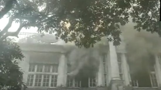 Smoke billowing from a hotel in Connaught Place, New Delhi.(ANI)