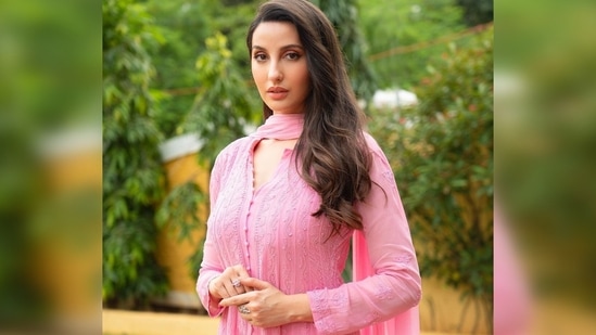 Nora Fatehi dropped a slew of images and captioned her post, "Mujhe Chhod Ke Jaane Wale, Ja Chhod Diya Tujhko.. Jiska Mara Hua Zameer Hum Usko Maar Ke Kya Lenge.."(Instagram/@norafatehi)