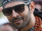 Salman Khan had a quirky advice for Kartik Aaryan after he delivered hit films. Salman Khan had a quirky advice for Kartik Aaryan after he delivered hit films.