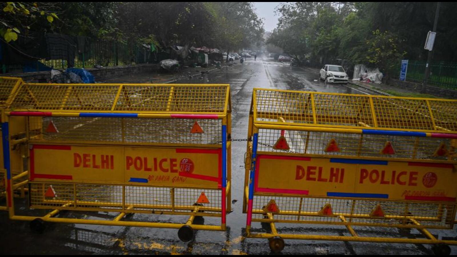 Road Safety Tips For Pedestrian  Transport Department, Government of  Jharkhand