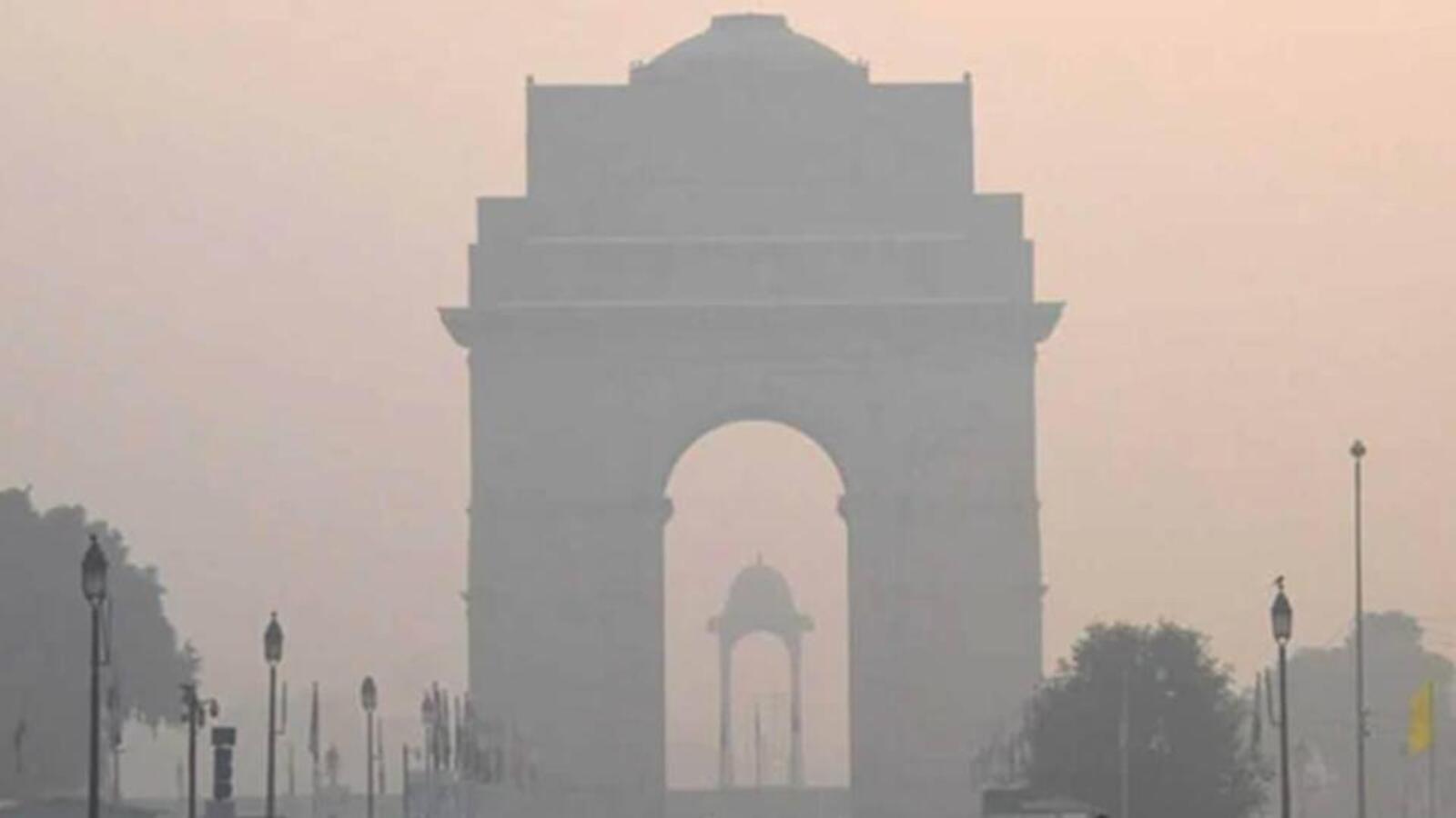 Delhi’s air quality deteriorates to ‘severe’ category