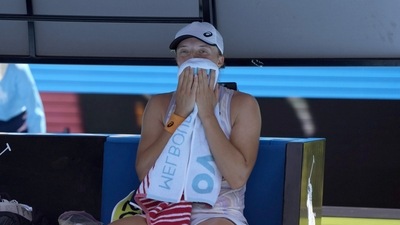Iga Swiatek of Poland wipes the sweat from her face during her fourth round match against Elena Rybakina of Kazakhstan at the Australian Open (AP) Iga Swiatek of Poland wipes the sweat from her face during her fourth round match against Elena Rybakina of Kazakhstan at the Australian Open (AP)