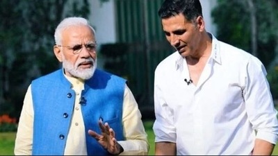Akshay Kumar has praised PM Narendra Modi for asking BJP leaders to avoid unnecessary remarks on films.