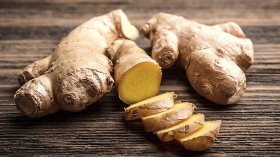 Ginger: It contains a compound called gingerol that has anti-inflammatory and antibacterial properties which makes it all suitable for curing tonsillitis. Drink a warm cup of Ginger tea.(Pixabay)