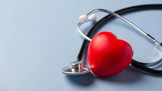 Male and female hearts respond differently to stress hormone: Study(Freepik)