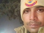 Head constable Rinku was stabbed twice in Delhi’s Qutub Vihar area (Delhi Police) Head constable Rinku was stabbed twice in Delhi’s Qutub Vihar area (Delhi Police)