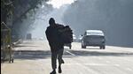 Met officials say cold wave conditions are unlikely over Delhi till at least January 29 now, with easterly winds to be predominant during the next six days. (Raj K Raj/HT Photo) Met officials say cold wave conditions are unlikely over Delhi till at least January 29 now, with easterly winds to be predominant during the next six days. (Raj K Raj/HT Photo)