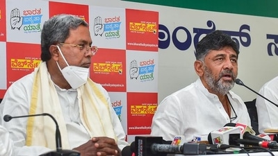AICC general secretary and Karnataka Congress in-charge Randeep Surjewala with Karnataka Congress chief DK Shivakumar and Leader of Opposition in Karnataka Assembly Siddaramaiah during a press conference, in Bengaluru. (PTI) AICC general secretary and Karnataka Congress in-charge Randeep Surjewala with Karnataka Congress chief DK Shivakumar and Leader of Opposition in Karnataka Assembly Siddaramaiah during a press conference, in Bengaluru. (PTI)