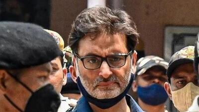 A special court in Jammu on Monday ‘closed’ banned JKLF chief Yasin Malik’s right to cross-examine a prime witness in a 1990 case related to the killing of four IAF personnel, including squadron leader Ravi Khanna, after he refused to do so through videoconference, a lawyer said. (HT file photo) A special court in Jammu on Monday ‘closed’ banned JKLF chief Yasin Malik’s right to cross-examine a prime witness in a 1990 case related to the killing of four IAF personnel, including squadron leader Ravi Khanna, after he refused to do so through videoconference, a lawyer said. (HT file photo)