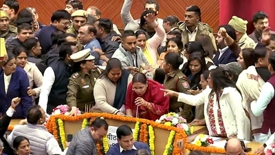 Ruckus at the civic centre in Delhi as BJP and AAP workers clash prior to the commencement of voting for the Delhi Mayor elections (ANI Photo) (ANI) Ruckus at the civic centre in Delhi as BJP and AAP workers clash prior to the commencement of voting for the Delhi Mayor elections (ANI Photo) (ANI)