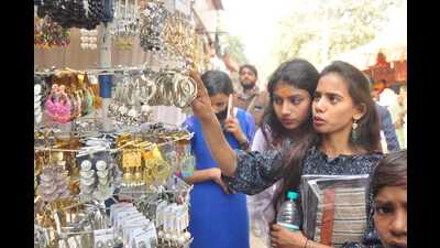 Huge rush of devotees at the Goraknath temple in Gorakhpur on Monday (HT)