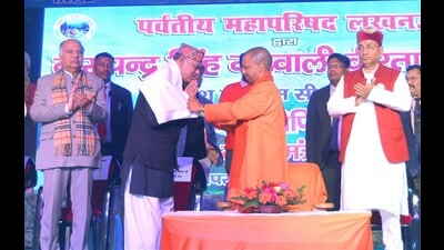 Uttar Pradesh CM Yogi Adityanath at the closing ceremony of Uttarayani Kauthig fair 2023 in Lucknow on Monday. (Sourced) Uttar Pradesh CM Yogi Adityanath at the closing ceremony of Uttarayani Kauthig fair 2023 in Lucknow on Monday. (Sourced)