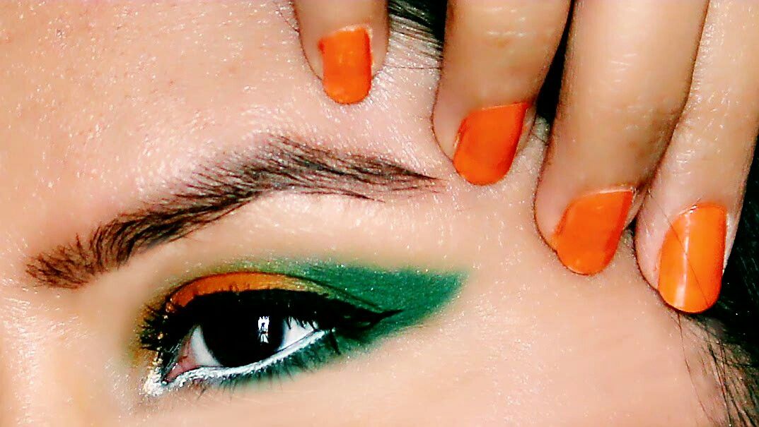 Tricolor eyeshadow (pinterest)