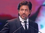 Suhana Khan's latest photos in chic outfits got a hilarious reaction from Shah Rukh Khan. Suhana Khan's latest photos in chic outfits got a hilarious reaction from Shah Rukh Khan.
