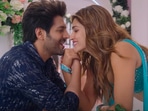 Kartik Aaryan and Kriti Sanon in a still from Shehzada song Chedkhaniyan. Kartik Aaryan and Kriti Sanon in a still from Shehzada song Chedkhaniyan.