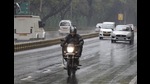 Commuters on Sardar Patel Marg in New Delhi. (HT File) Commuters on Sardar Patel Marg in New Delhi. (HT File)