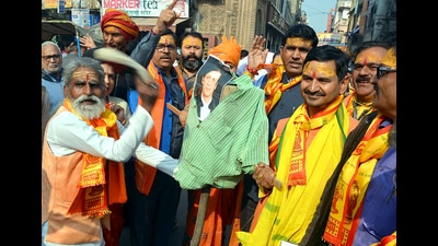 Activists allegedly tore the movie posters displayed outside the cinema hall and began shouting anti-cinema slogans. (REPRESENTATIVE IMAGE)