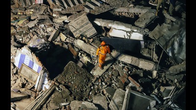 Lucknow, Jan 24 (ANI): A rescue operation is underway after a residential building collapsed on Wazir Hasanganj Road, in Lucknow on Tuesday. Reportedly, three people died in the incident. (ANI Photo) (Naeem Ansari)