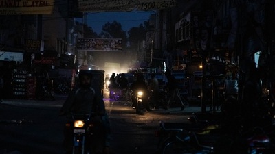 A dark street in a commercial area in Lahore, Pakistan, on Monday, Jan. 23, 2023. Millions of people across Pakistans major cities were plunged into a blackout prompted by a power grid failure, dealing another blow to the nation already reeling from surging energy costs. Photographer: Betsy Joles/Bloomberg (Bloomberg) A dark street in a commercial area in Lahore, Pakistan, on Monday, Jan. 23, 2023. Millions of people across Pakistans major cities were plunged into a blackout prompted by a power grid failure, dealing another blow to the nation already reeling from surging energy costs. Photographer: Betsy Joles/Bloomberg (Bloomberg)