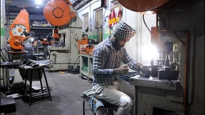 The small-scale industry has been protesting the government’s order for making BIS-certified reflectors compulsory on bicycles from January 1, 2023. The representatives, including the association’s president, had sat on a hunger strike last week. They had called it off after BJP leaders assured to resolve the matter. (HT File)