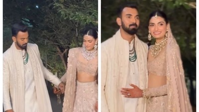 First video of KL Rahul, Athiya Shetty wedding First video of KL Rahul, Athiya Shetty wedding