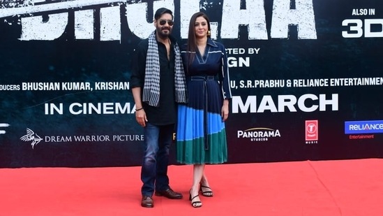Both Ajay Devgn and Tabu were twinning in blue denim outfits at the Bholaa teaser launch. The teaser showed several interesting action sequences and powerful stunts. (Varinder Chawla)