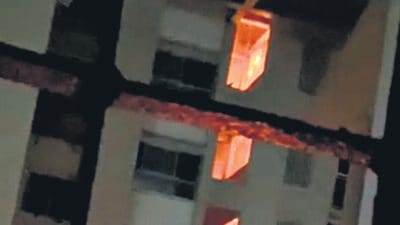 Unsealed electric duct likely cause of fire in Lokhandwala highrise Unsealed electric duct likely cause of fire in Lokhandwala highrise
