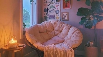 Incorporate comfortable seating. A room with comfortable seating is a room that people want to spend time in. Adding plush sofas, armchairs, and ottomans can make a room feel more inviting and cosy. (Pinterest) Incorporate comfortable seating. A room with comfortable seating is a room that people want to spend time in. Adding plush sofas, armchairs, and ottomans can make a room feel more inviting and cosy. (Pinterest)