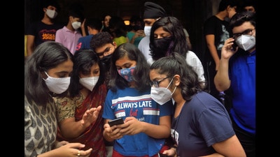 Many question the delay by CET cell to start its admission registration process when the dates of its related exams and results have already been scheduled. (HT FILE PHOTO)