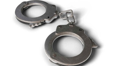 Bengaluru police recover 1200 lost smart watches, two held Bengaluru police recover 1200 lost smart watches, two held